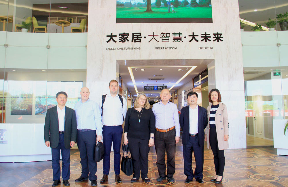 大亞人造板集團(tuán)承辦中美歐林業(yè)產(chǎn)業(yè)高規(guī)格峰會(huì)　中外嘉賓齊聚丹陽研討人造板…